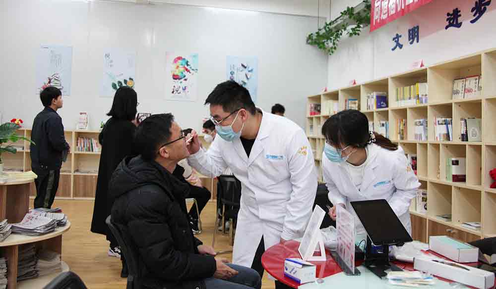 開展口腔健康科普公益行